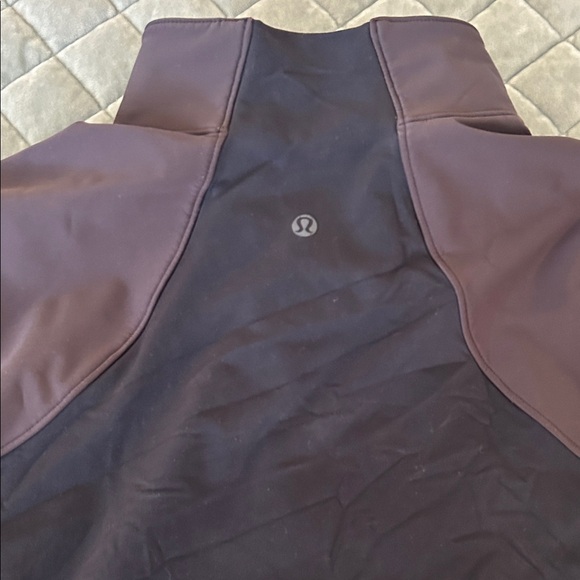 lululemon athletica Men's Black Quarter-Zip Jacket - Picture 2 of 2